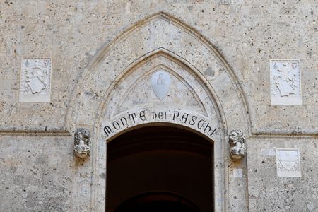 Italy to handle Monte Paschi stake without interfering with M&A moves | live