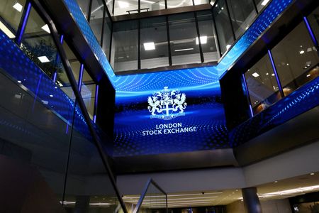 UK stock indexes set for fourth week of gains, miners rally