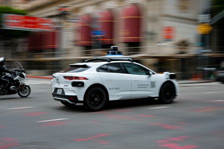 Leadership Wheel Instrument Waymo to launch autonomous ride-hailing in Madrid next year | live